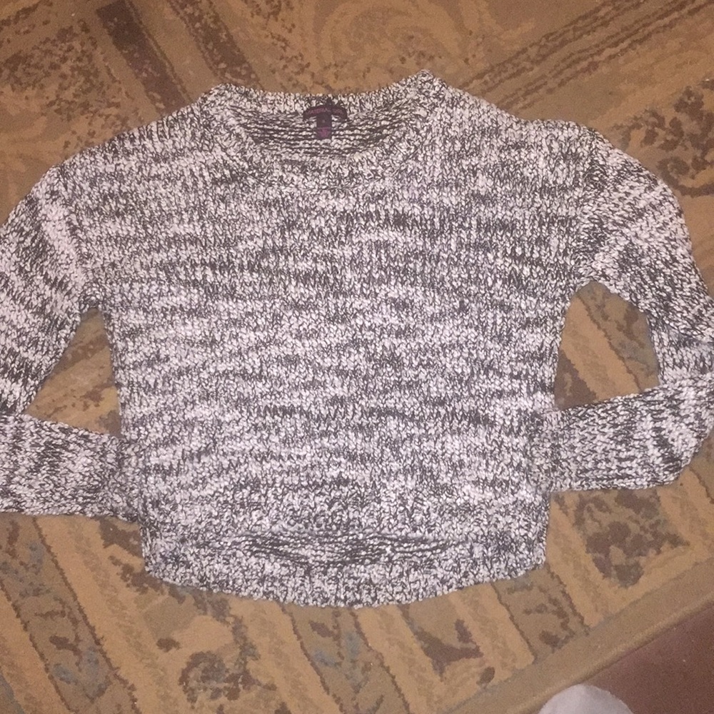 Crop sweater super soft